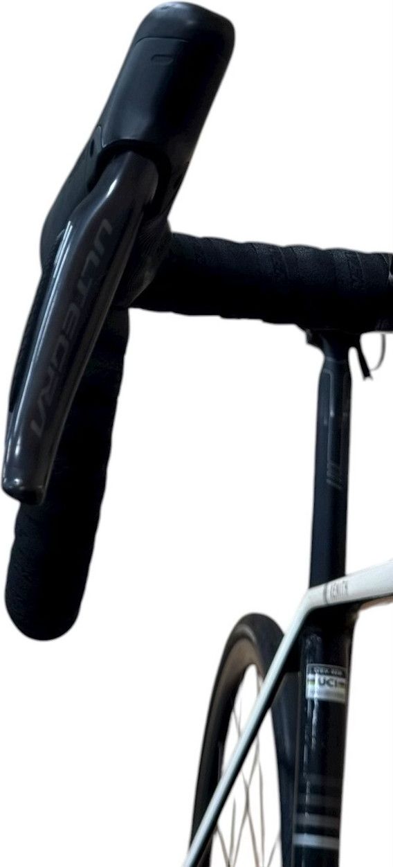 produit reconditionné . Stevens Xenith Shimano Ultegra Di2 2023 . Vélo de Route . Stevens . très bon état
