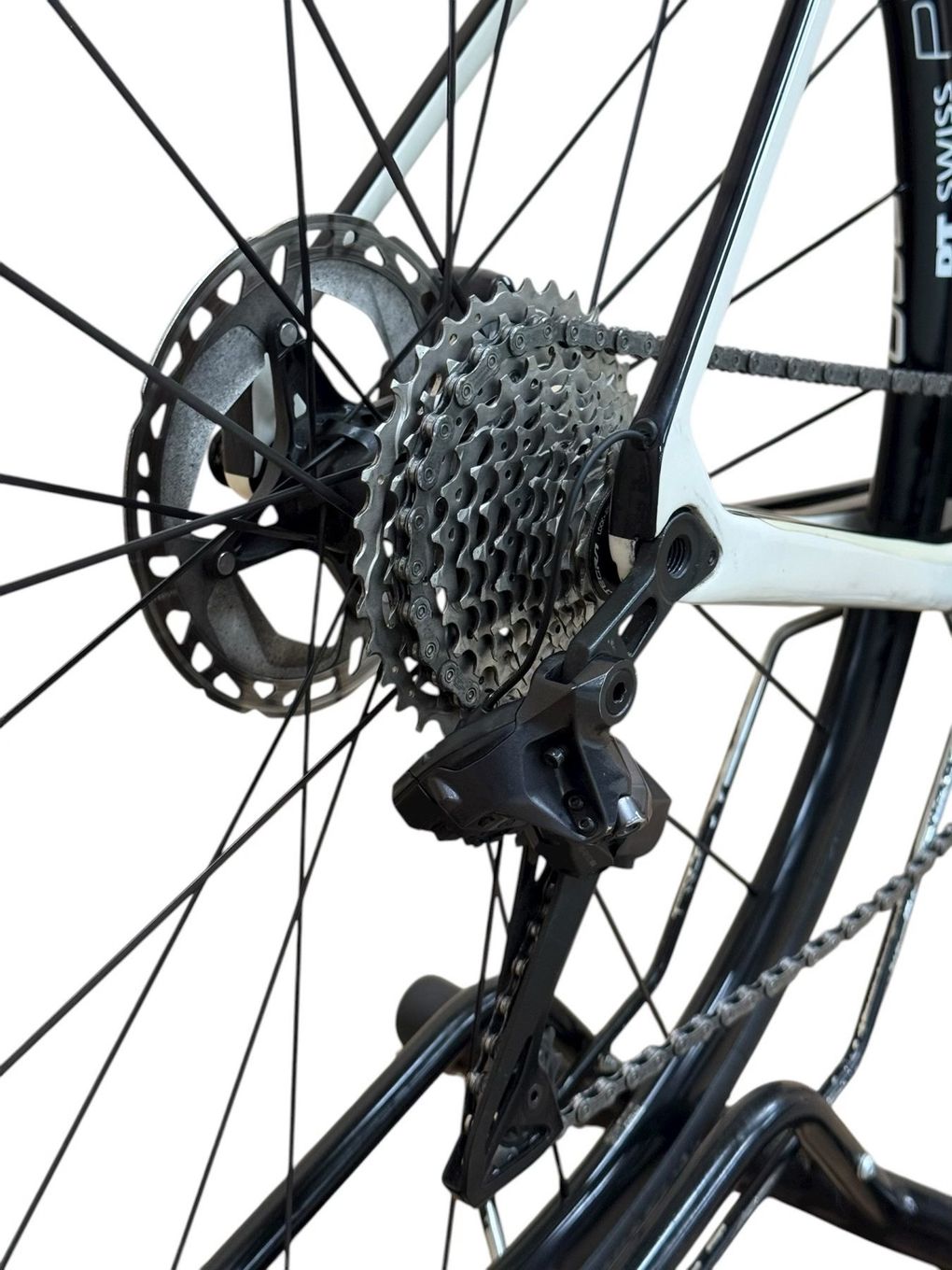 produit reconditionné . Stevens Xenith Shimano Ultegra Di2 2023 . Vélo de Route . Stevens . très bon état
