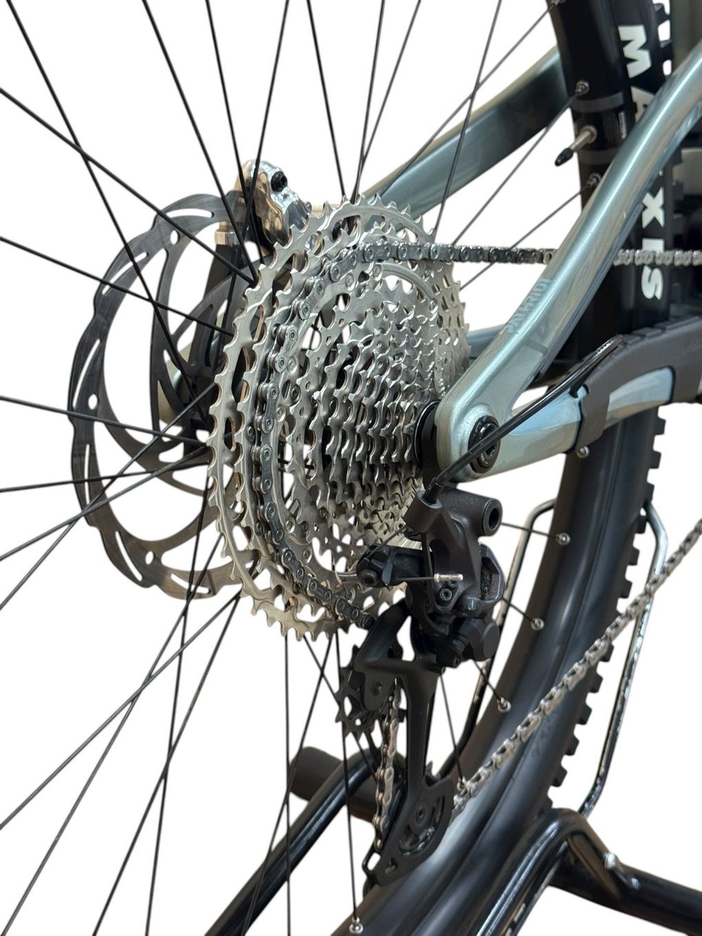 produit reconditionné . Ghost Path Riot Advanced Shimano XT 2024. VTT électrique . Ghost . très bon état