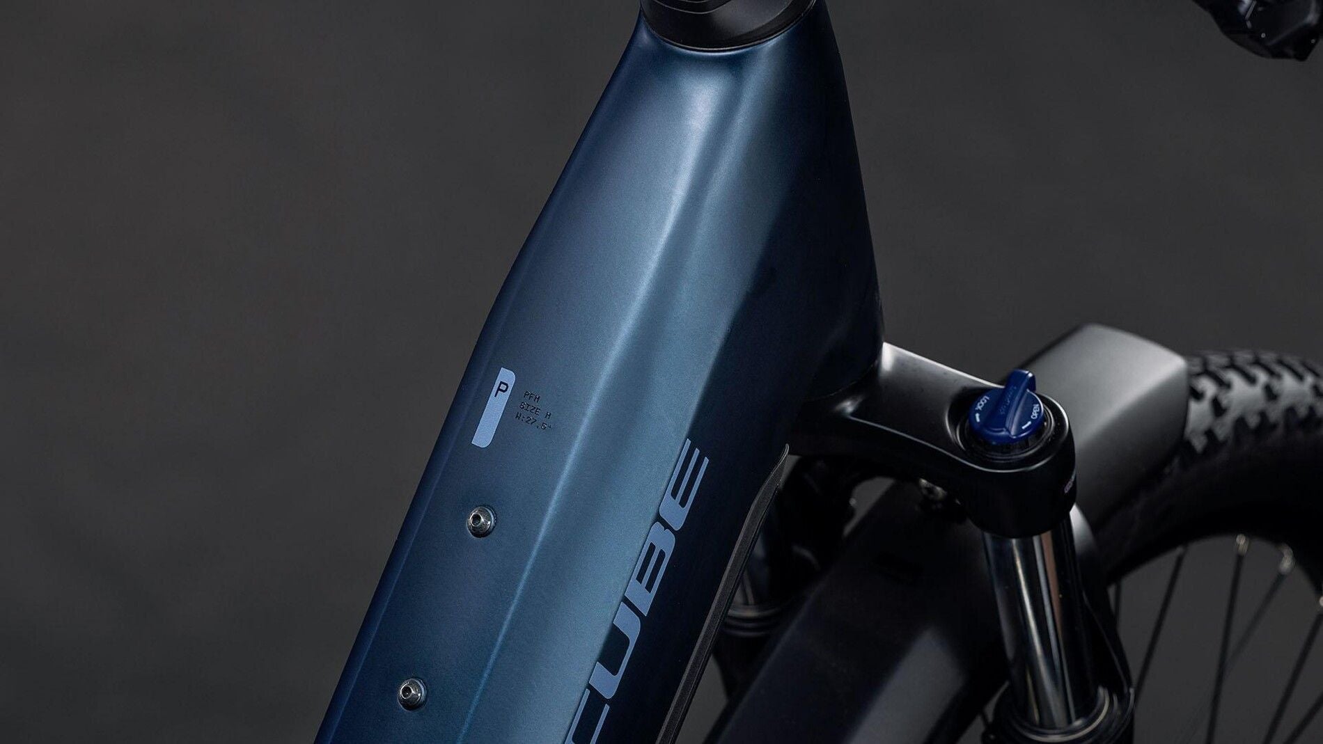 VTT Cube Reaction Hybrid Performance 600 FE indigoblue 2026