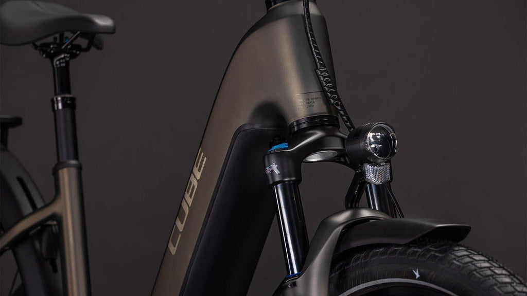 Vélo Cube Touring Hybrid Comfort SLX 800 charcoal´n´chrome 2026