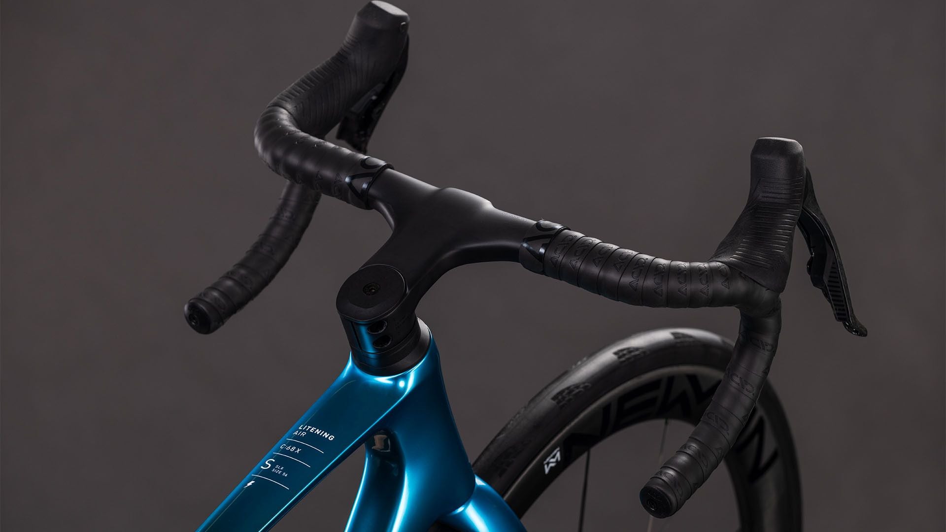 Vélo de Route Cube Litening Air C:68X SLX Sram Red AXS 12V 700 mm Bleu Chrome 2026