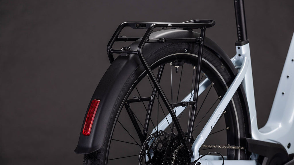 VTC Électrique Cube Touring Hybrid One 600 Easy Entry Shimano Cues 9V 600 Wh 700 mm Bleu Glacier 2026