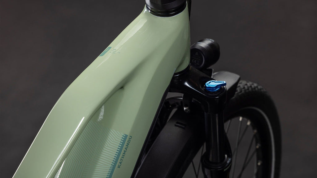 VTC Électrique Cube Kathmandu Hybrid One 800 Trapeze Shimano Cues 10V 800 Wh 700 mm Vert Pea 2026