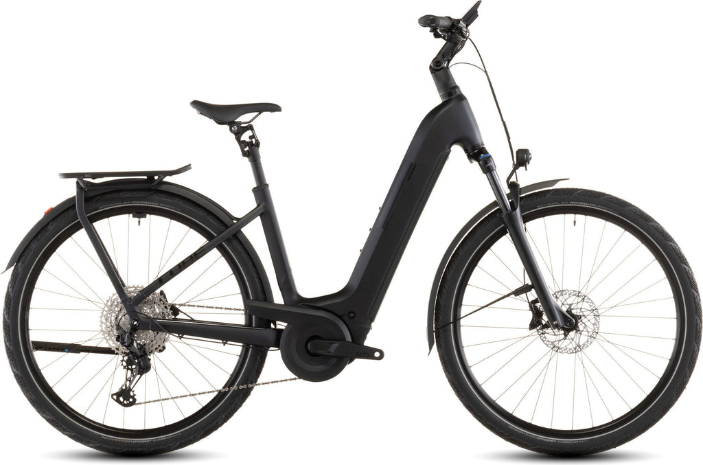 VTC Électrique Cube Kathmandu Hybrid Pro 800 Easy Entry Shimano Deore/Deore XT 12V 800 Wh 700 mm Noir Coal 2026