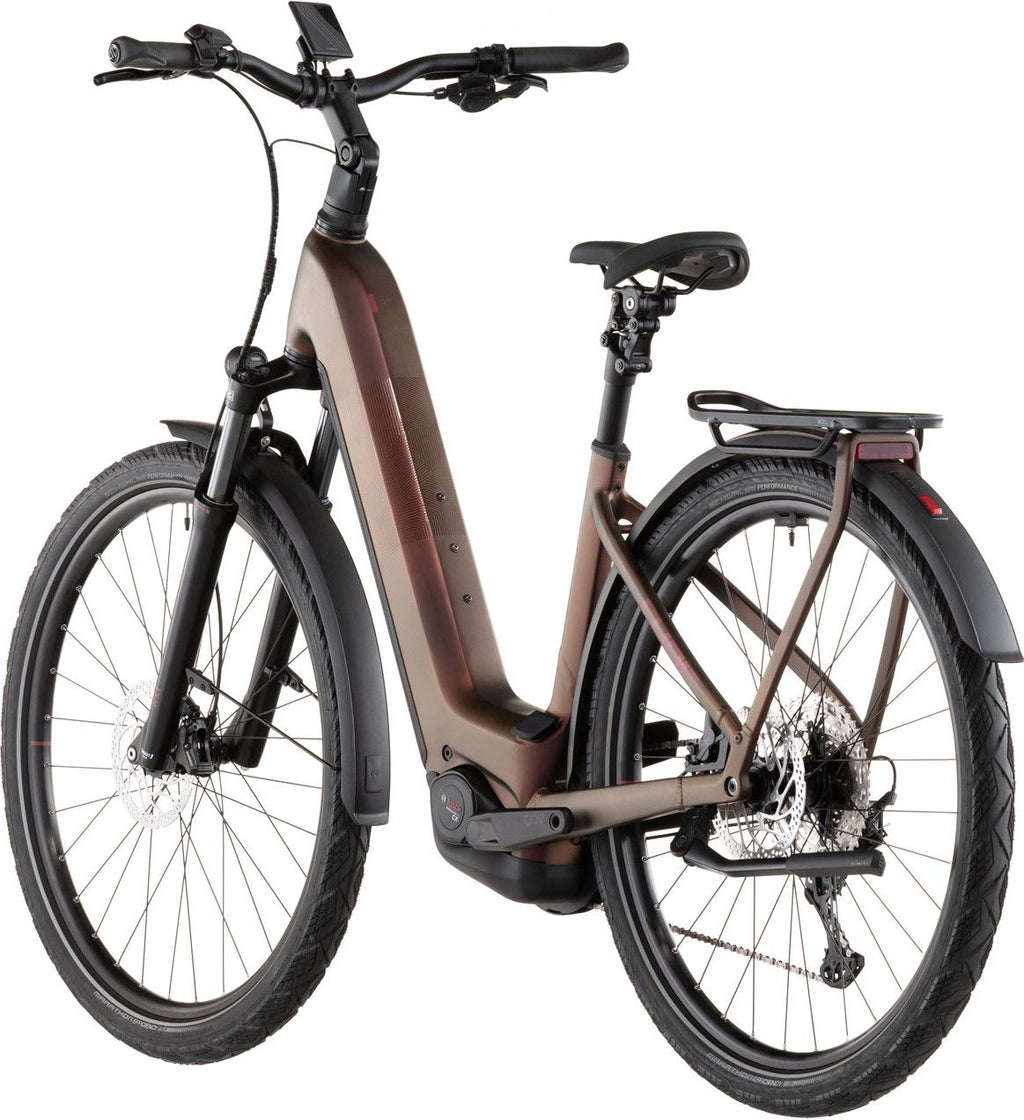 VTC Électrique Cube Kathmandu Hybrid Pro 800 Easy Entry Shimano Deore/Deore XT 12V 800 Wh 700 mm Rouge Orange Sun Glow 2026