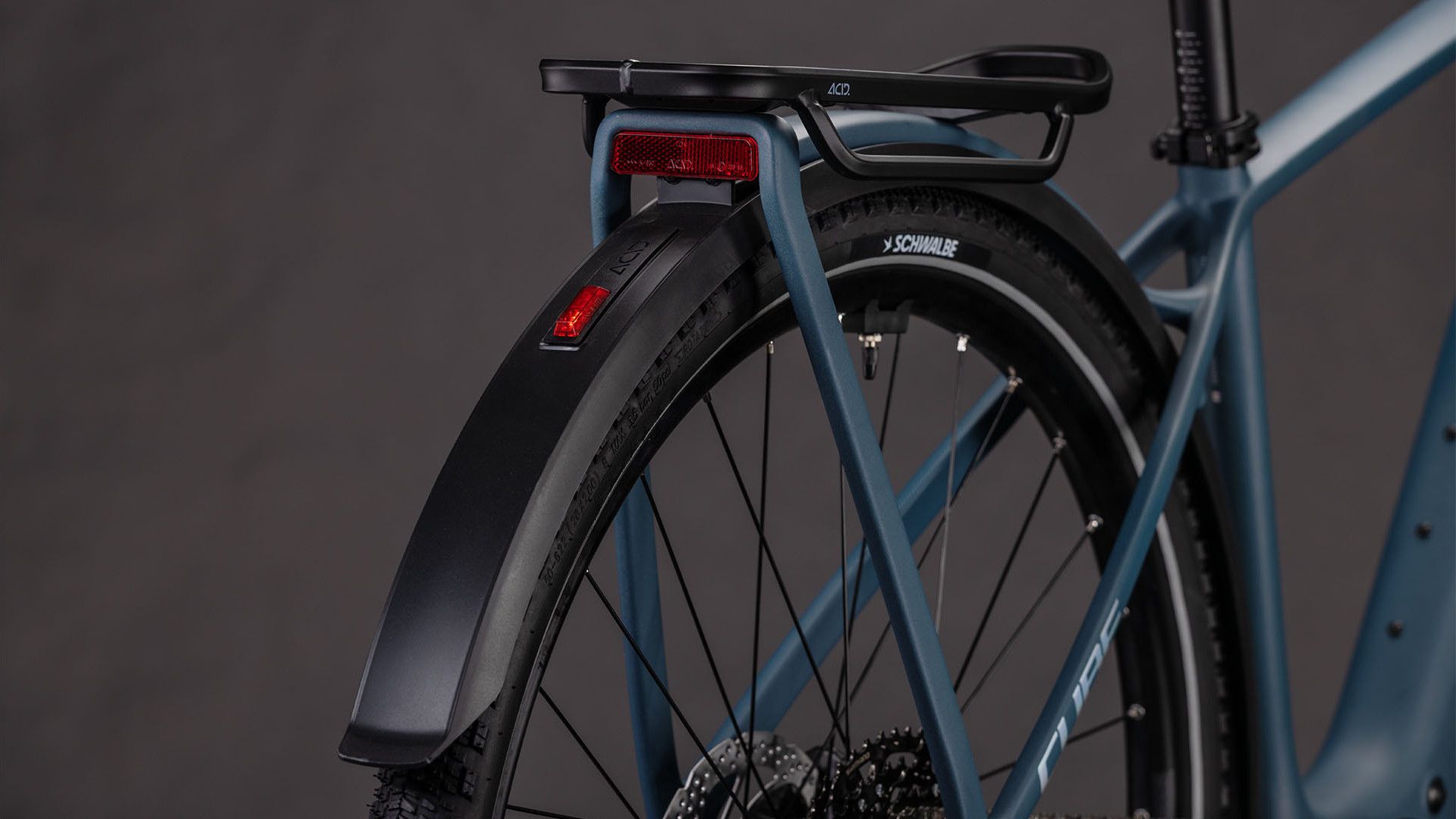 VTC Électrique Cube Kathmandu Hybrid C:62 Pro 400X Shimano Cues 11V 400 Wh 700 mm Bleu Spectral 2026