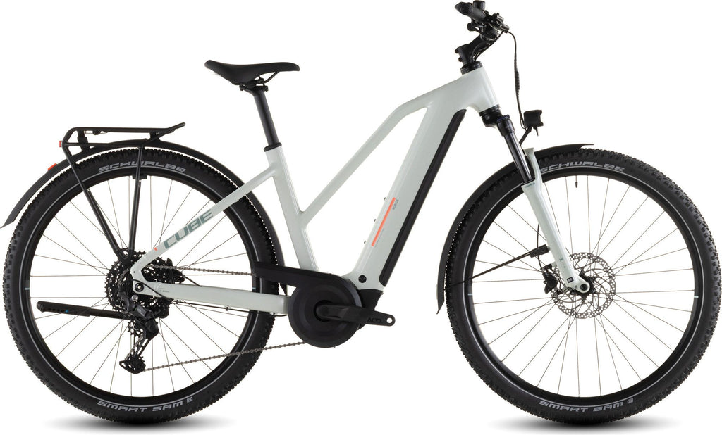VTC Électrique Cube Nuride Hybrid Performance 600 Trapeze Shimano Cues 10V 600 Wh 29'' Beige Desert Stone Vert 2026