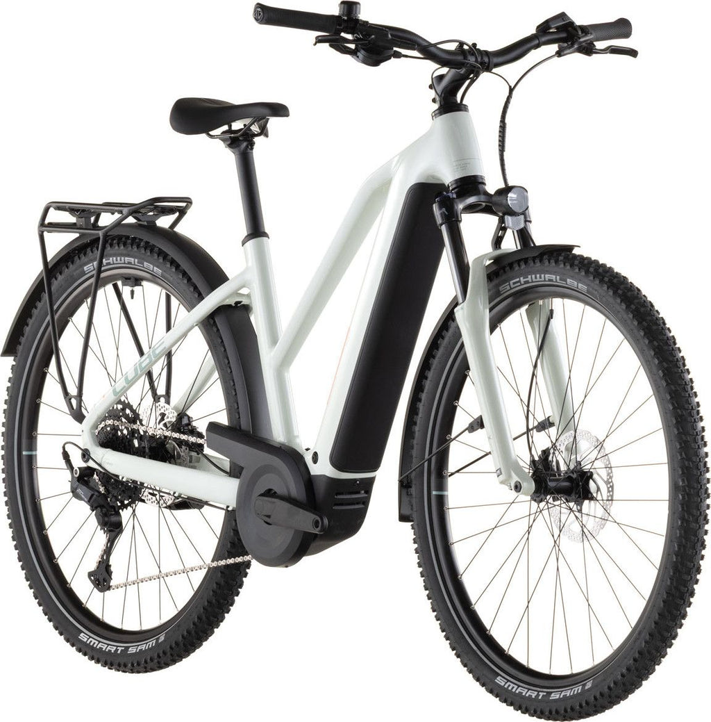 VTC Électrique Cube Nuride Hybrid Performance 600 Trapeze Shimano Cues 10V 600 Wh 29'' Beige Desert Stone Vert 2026