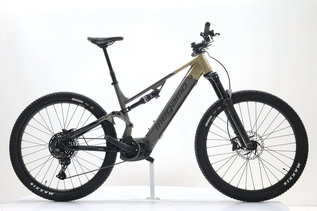 Produit Reconditionné · VTT électrique MEGAMO Flame AL 20+ 800Wh 2025 · Très bon état