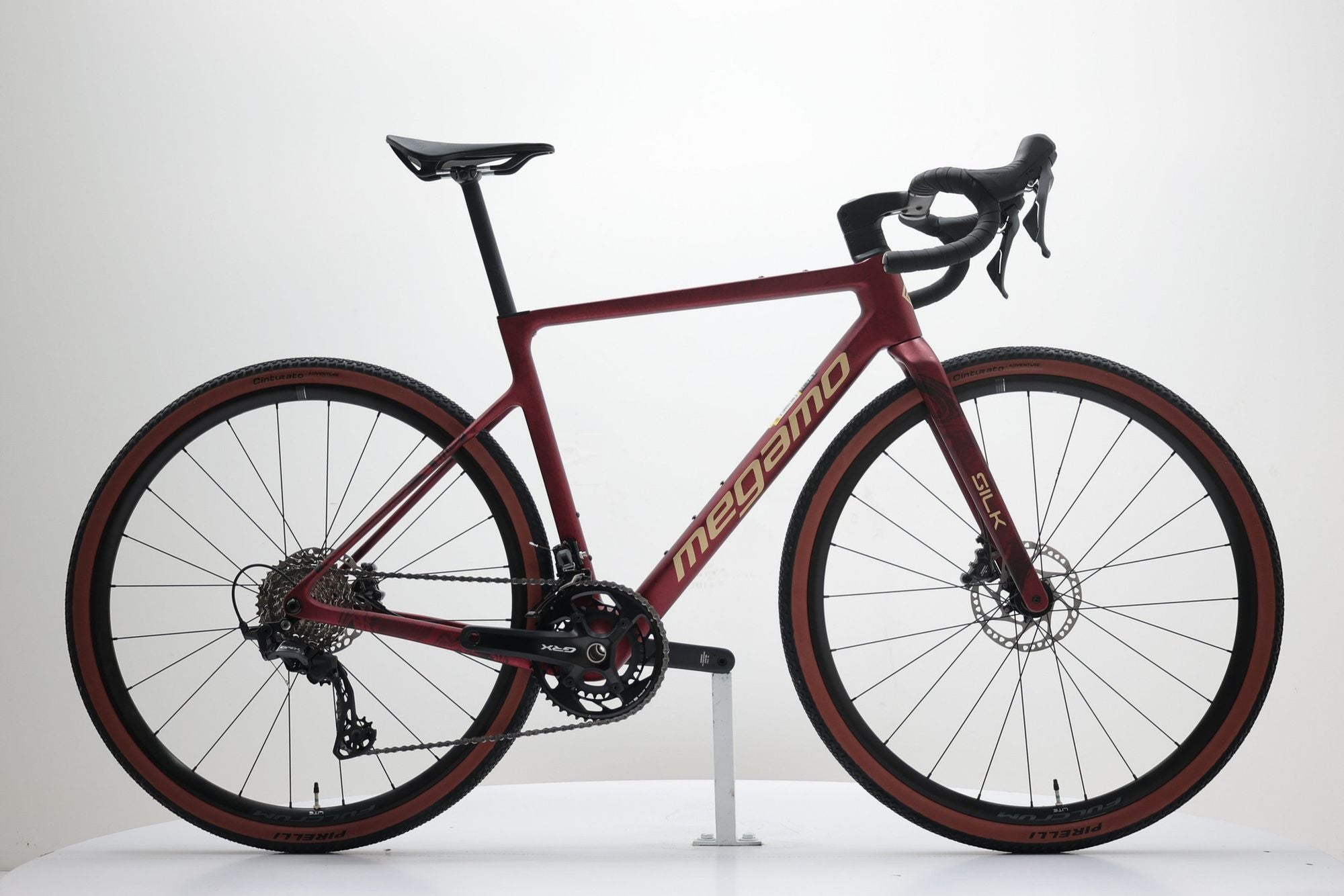 Produit Reconditionné · Vélo de gravel MEGAMO Silk 08 2025 · Très bon état
