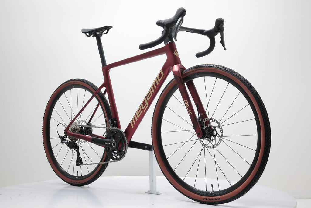 Produit Reconditionné · Vélo de gravel MEGAMO Silk 08 2025 · Très bon état