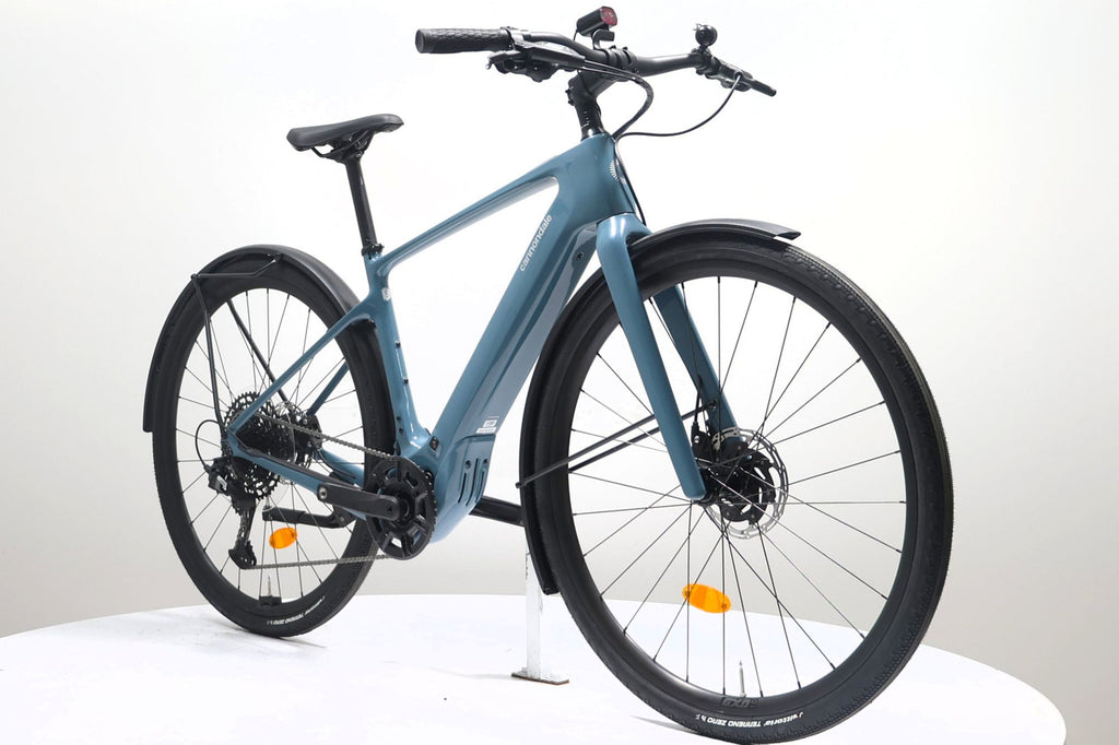 Produit Reconditionné · Vélo de ville électrique CANNONDALE Tesoro Neo Carbon 2 2025 · Très bon état