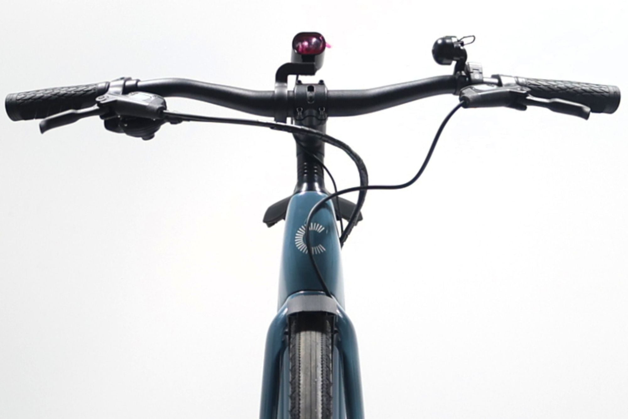 Produit Reconditionné · Vélo de ville électrique CANNONDALE Tesoro Neo Carbon 2 2025 · Très bon état