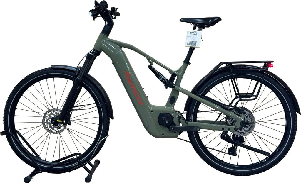 produit reconditionné . Advanced Trekking Pro FS Shimano XT 2024 . Vélo électrique . Advanced . très bon état