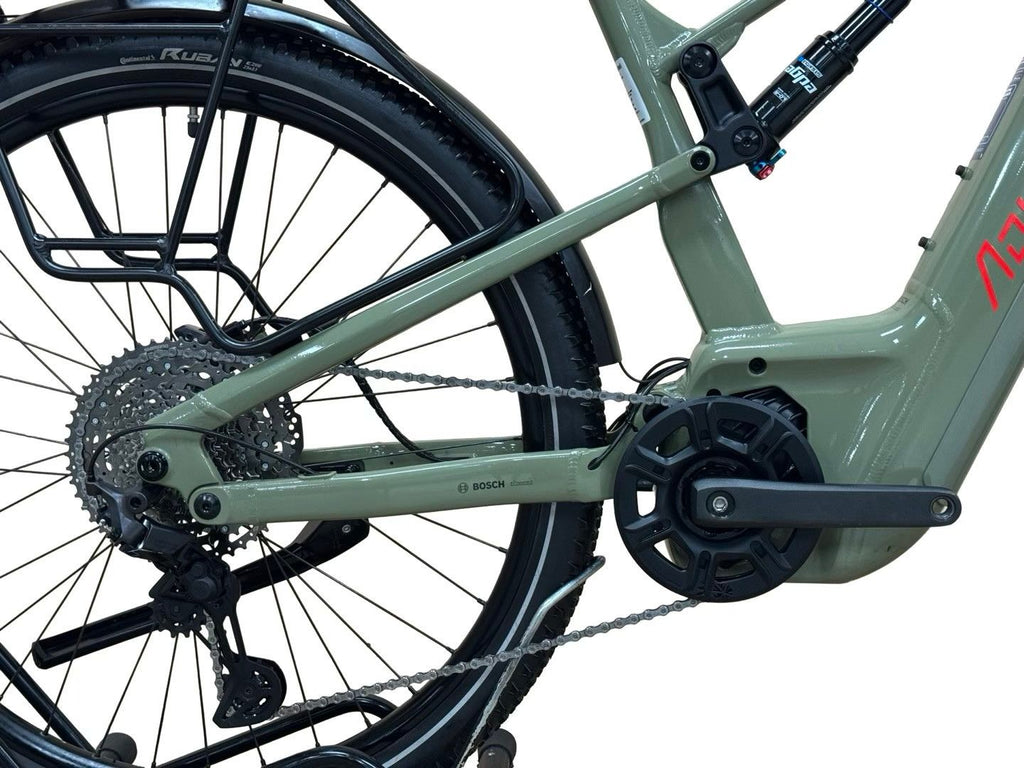 produit reconditionné . Advanced Trekking Pro FS Shimano XT 2024 . Vélo électrique . Advanced . très bon état