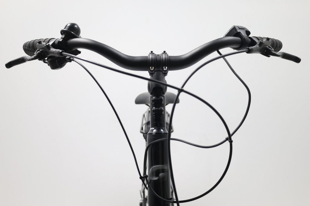 Produit Reconditionné · Vélo de ville électrique GITANE EC01 D9 Noir 2021 · Bon état