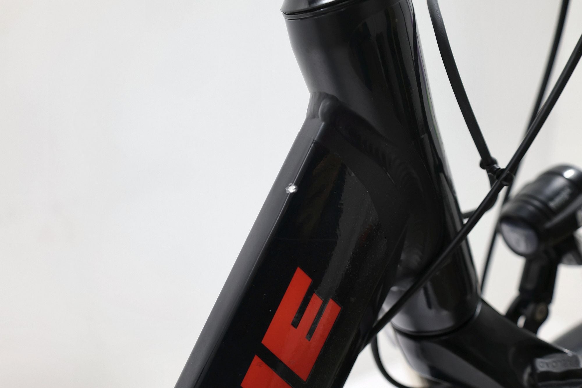 Produit Reconditionné · Vélo de ville électrique GITANE EC01 D9 Noir 2021 · Bon état