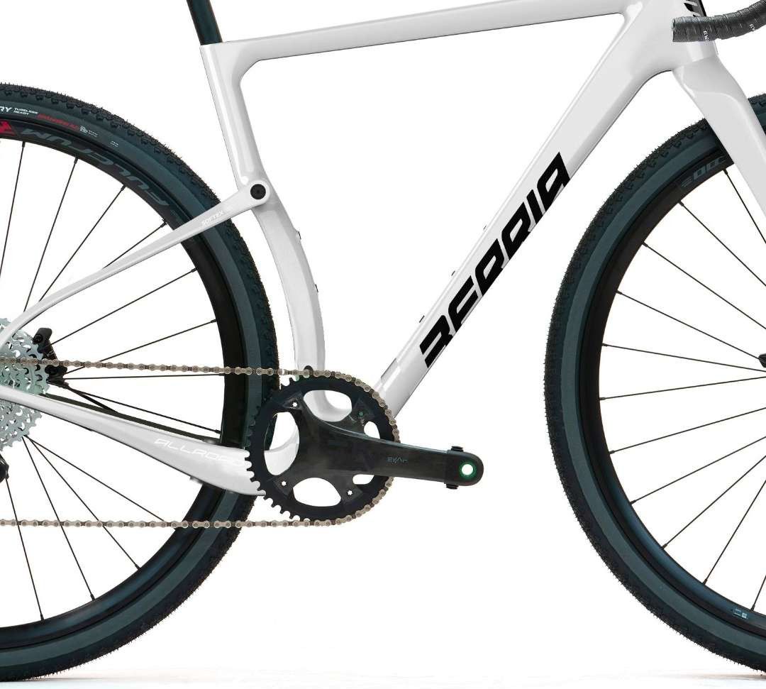 Produit reconditionné - Berria Allroad Ekar BMK Edition C2 Campagnolo 13v / Très bon état