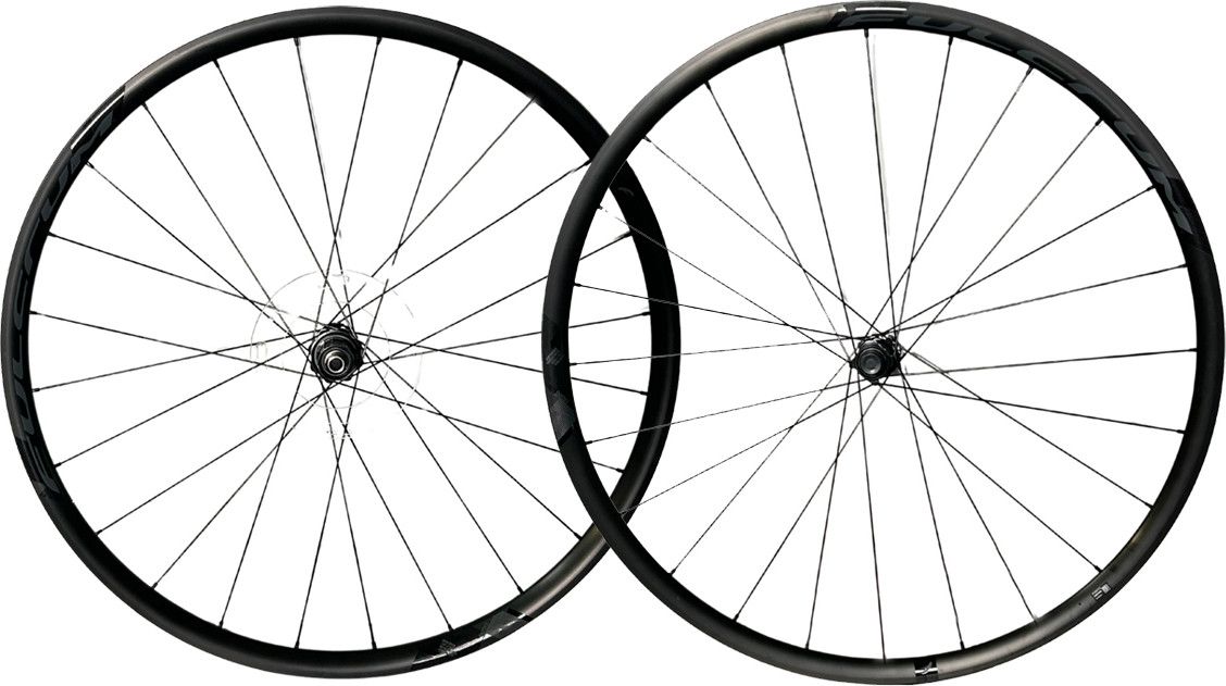 Paire de Roues Fulcrum Racing 600 Disc 700 mm | 12x100 - 12x142 mm | Centerlock