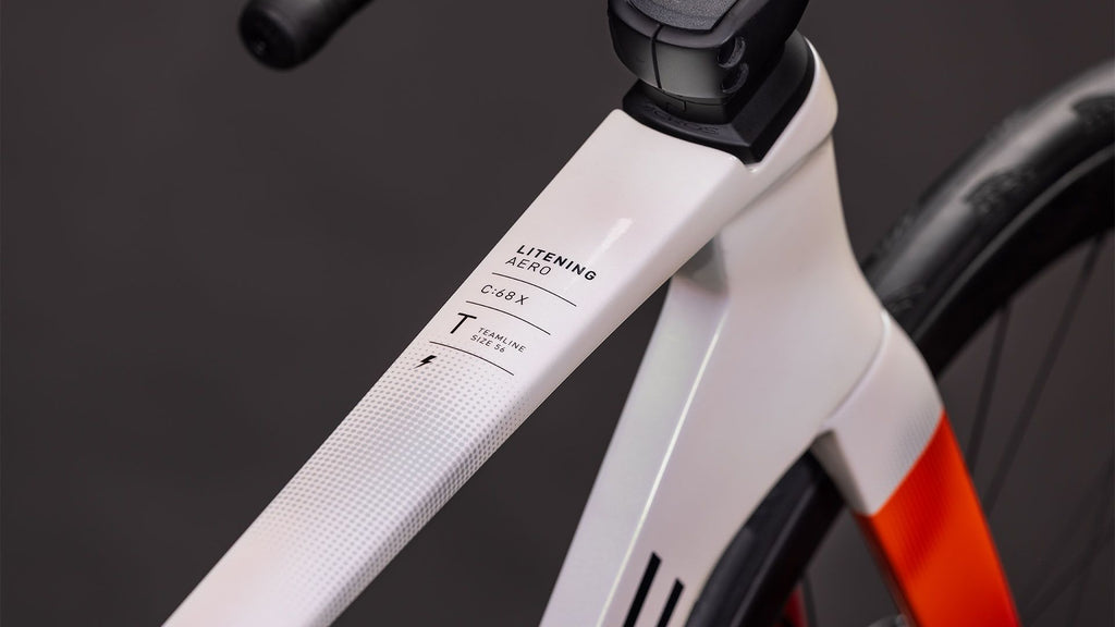 Vélo de Route Cube Litening Aero C:68X Race Shimano Ultegra Di2 12V 700 mm Blanc Nacré Teamline 2026