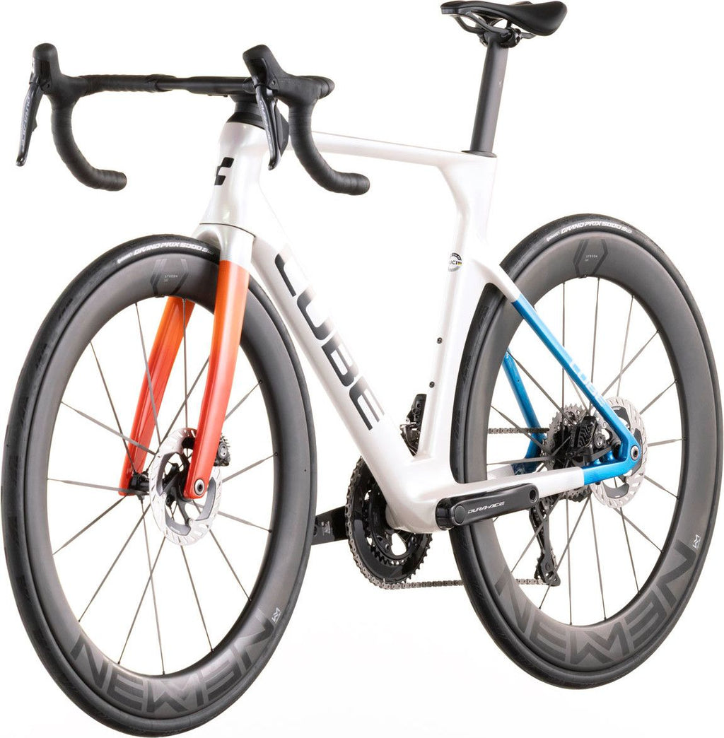 Vélo de Route Cube Litening Aero C:68X SLT Shimano Dura-Ace Di2 12V 700 mm Blanc Nacré Teamline 2026