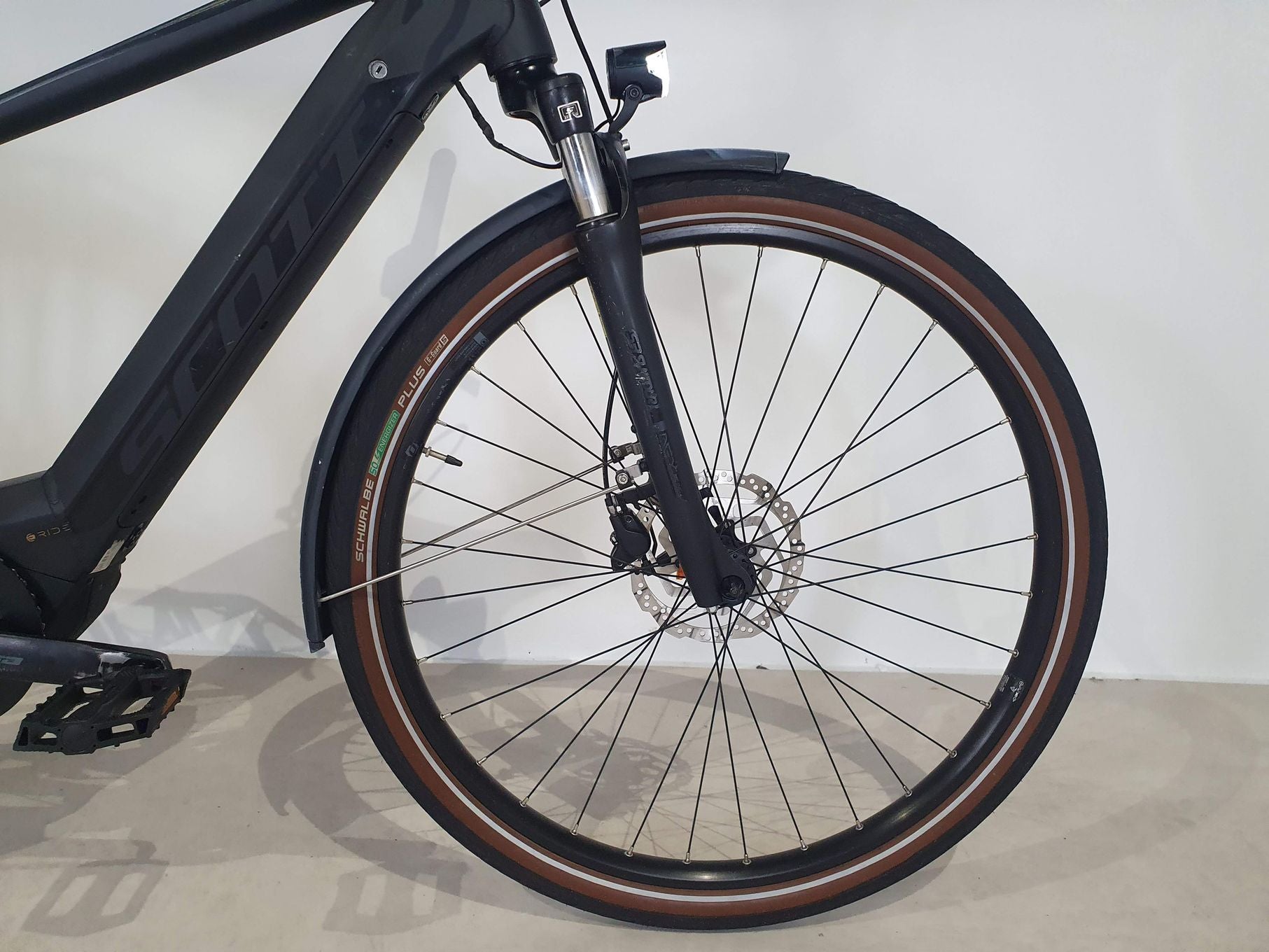 Produit reconditionné - Scott Sub Eride Active - Vélo de Ville Electrique - Très bon état