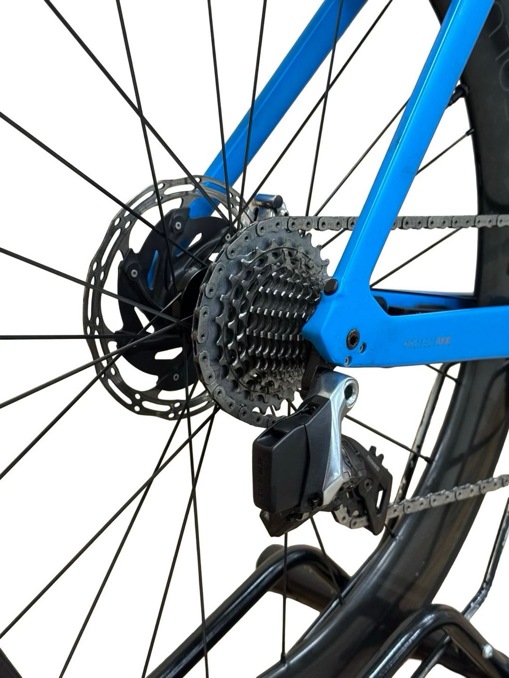 produit reconditionné . Trek Madone SLR 9 Disc eTap P1 Sram Red AXS 2020 . Trek . très bon état