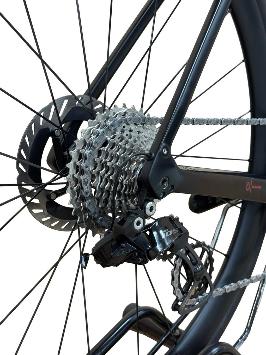 produit reconditionné . Trek Domane SL 6 Gen4 Shimano 105 Di2 2023 . Vélo de Route . Trek . très bon état