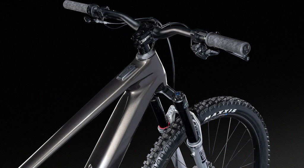 VTT Électrique Tout-Suspendu Lapierre e-Zesty AM 8.4 Shimano 12V 480 Wh Fazua 60 Nm 29'' Gris