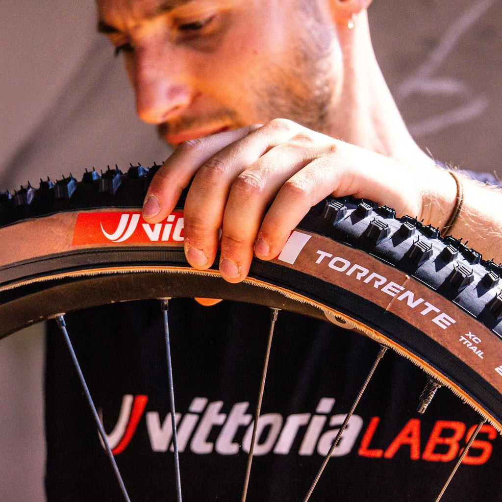 Pneu VTT Vittoria Torrente XC Trail 29'' Tubeless Ready Souple Anti-Puncture Belt Graphene 4Compound Formulation Flancs Marrons