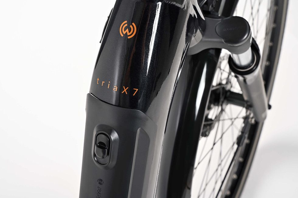 Vélo de Ville Électrique Winora Tria X7 Low Shimano Altus 7V 500 Wh 700 mm Noir