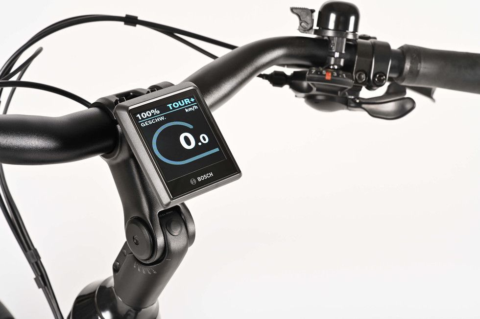 Vélo de Ville Électrique Winora Tria X7 Low Shimano Altus 7V 500 Wh 700 mm Noir