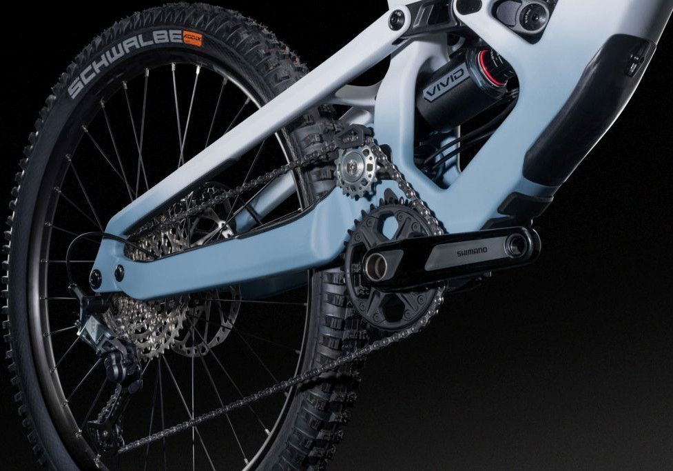 VTT Tout Suspendu Lapierre Spicy CF 6.9 Shimano 12V (29/27.5") Blanc/Bleu Mat 2025