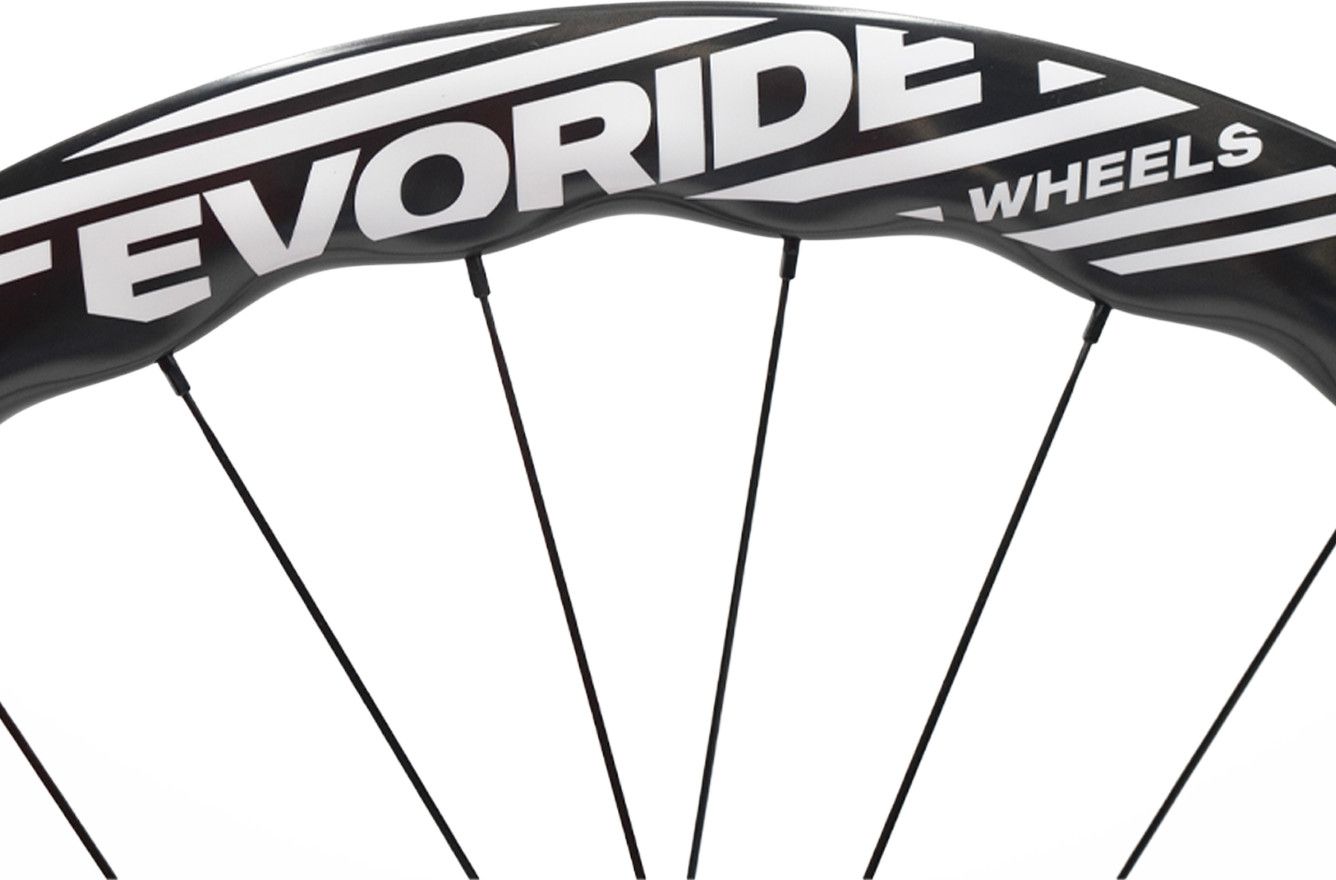 Paire de roues Evoride EvoFast 50mm - Blanc - 700c Disque – 1400gr - 12x100 / 12x142 – Shimano 10/11/12 vitesses - Centerlock – 2026