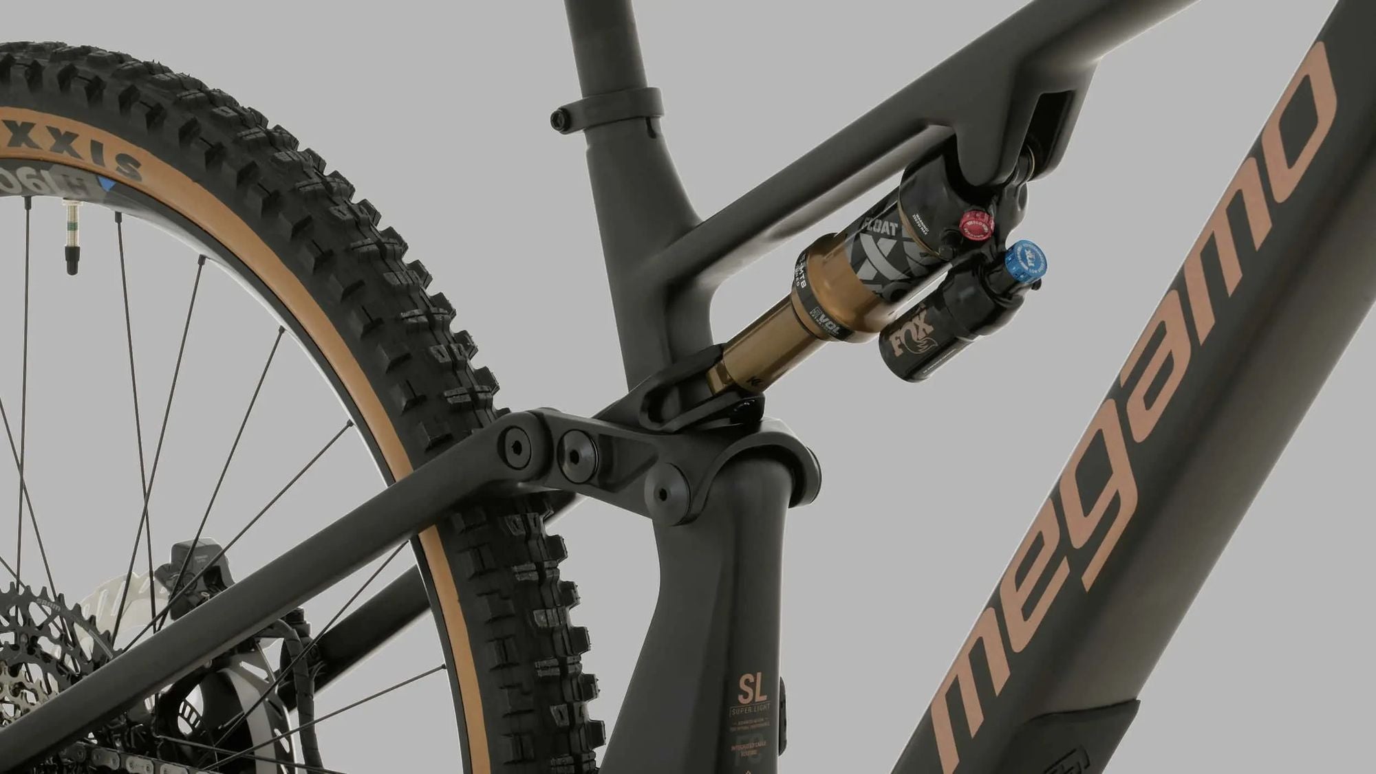 VTT Électrique Tout-Suspendu Megamo Reason CRB 03 Sram 12V 800Wh DJI 120Nm 29'' Noir 2026