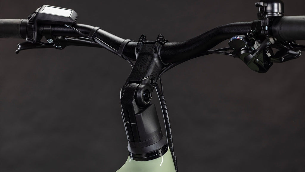 VTC Électrique Cube Kathmandu Hybrid One 800 Shimano Cues 10V 800 Wh 700 mm Vert Pea 2026