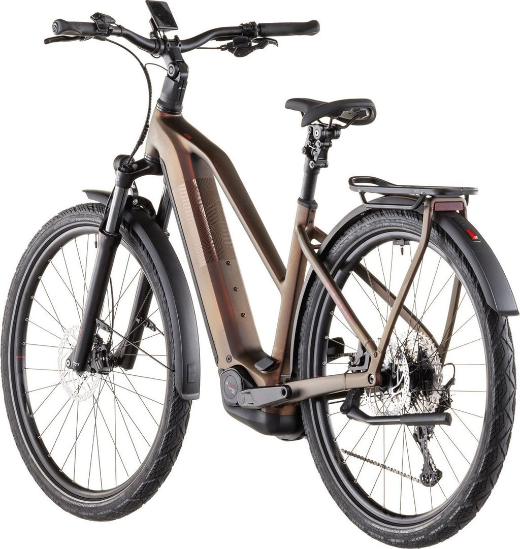 VTC Électrique Cube Kathmandu Hybrid Pro 800 Trapeze Shimano Deore/Deore XT 12V 800 Wh 700 mm Rouge Orange Sun Glow 2026