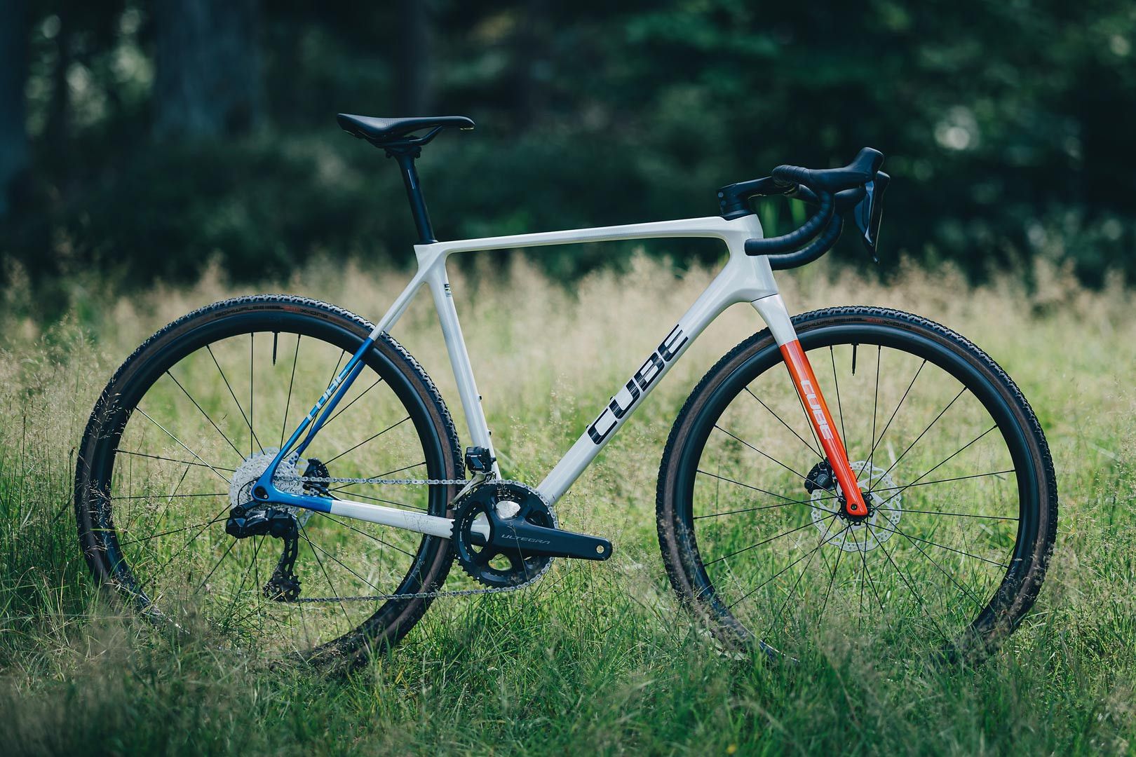 Vélo de Cyclocross Cube Cross Race C:62 SLX Shimano Ultegra Di2/GRX Di2 12V 700 mm Blanc Nacré Teamline 2026