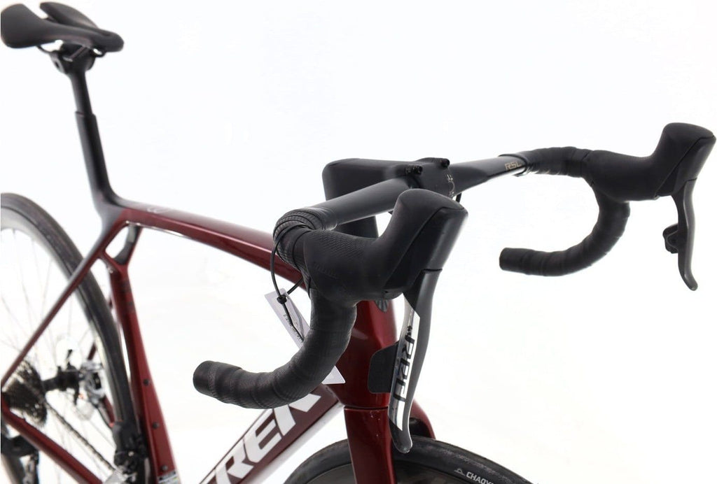 Produit reconditionné · Trek Madone SL 6 AXS 12V · Rouge / Vélo de route | Très bon état