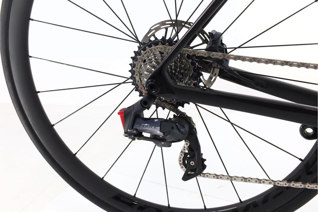 Produit reconditionné · Trek Madone SL6 AXS 12V · Noir / Vélo de route | Très bon état