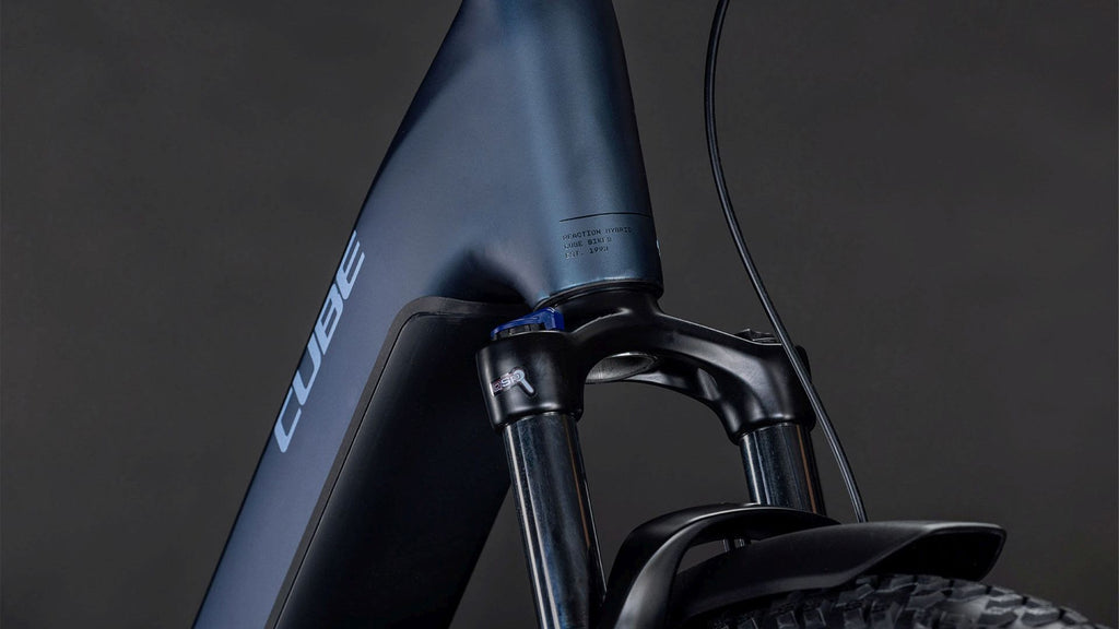 VTT Électrique Cube Reaction Hybrid Performance 600 FE Easy Entry Shimano 9V 600 Wh Bosch 75 Nm 27.5'' Bleu Indigo 2026