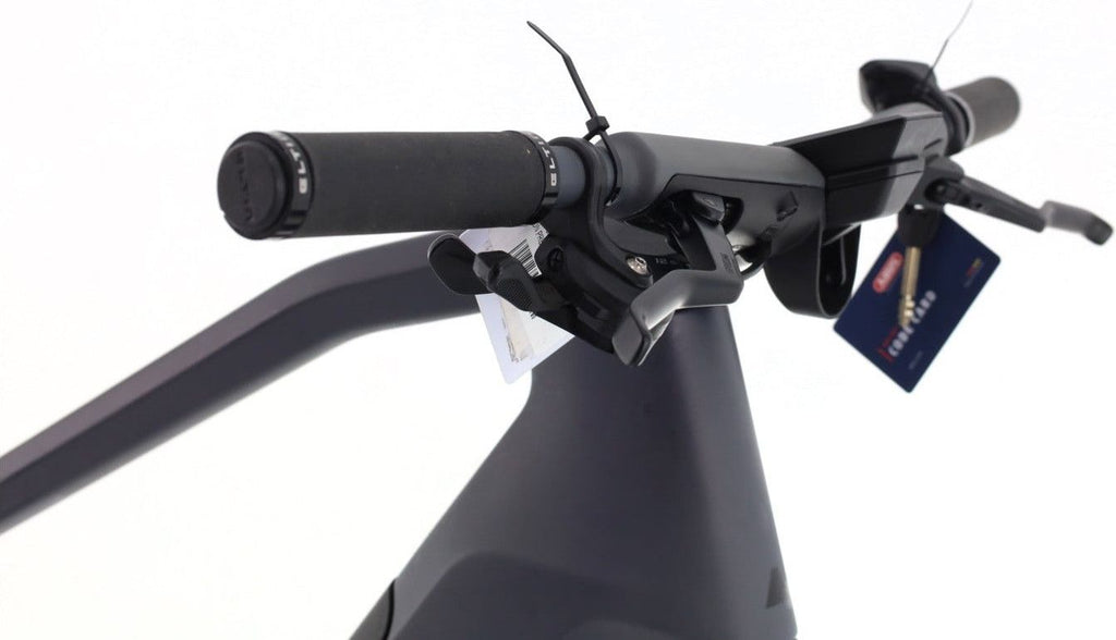 Produit reconditionné · Canyon Precede:ON CF XT / Vélo Ville et Loisir | Très bon état