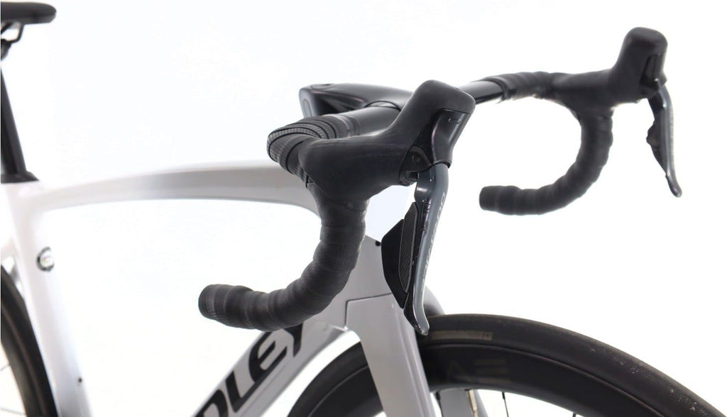 Produit reconditionné · Ridley Noah Fast Di2 12V · Gris / Vélo de route | Très bon état