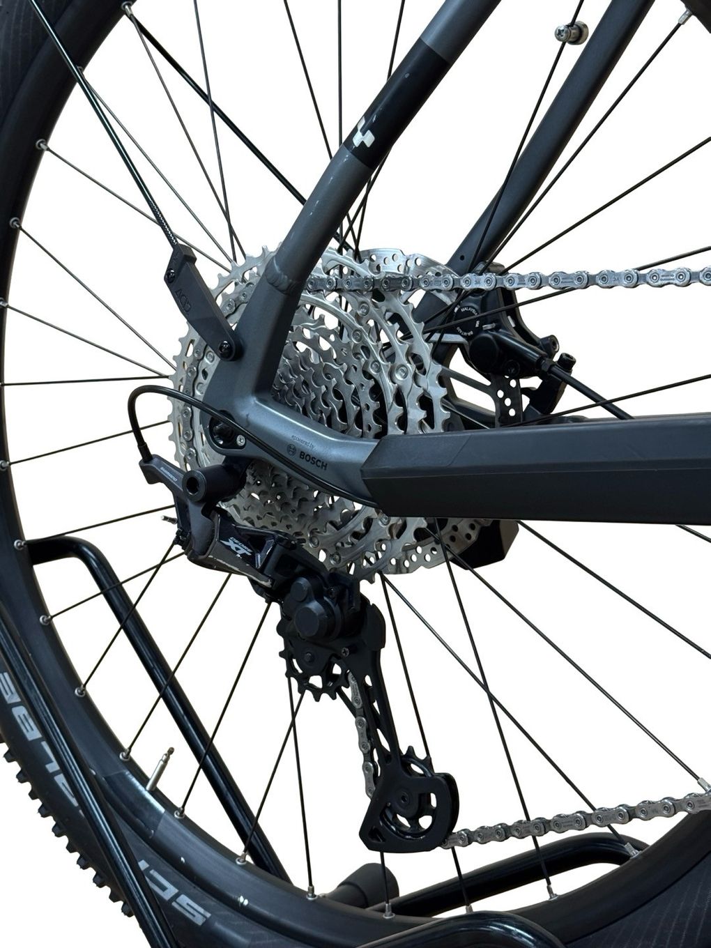 produit reconditionné .Cube Reaction Hybrid Race 625 Shimano XT 2024 . VTT électrique . Cube . très bon état