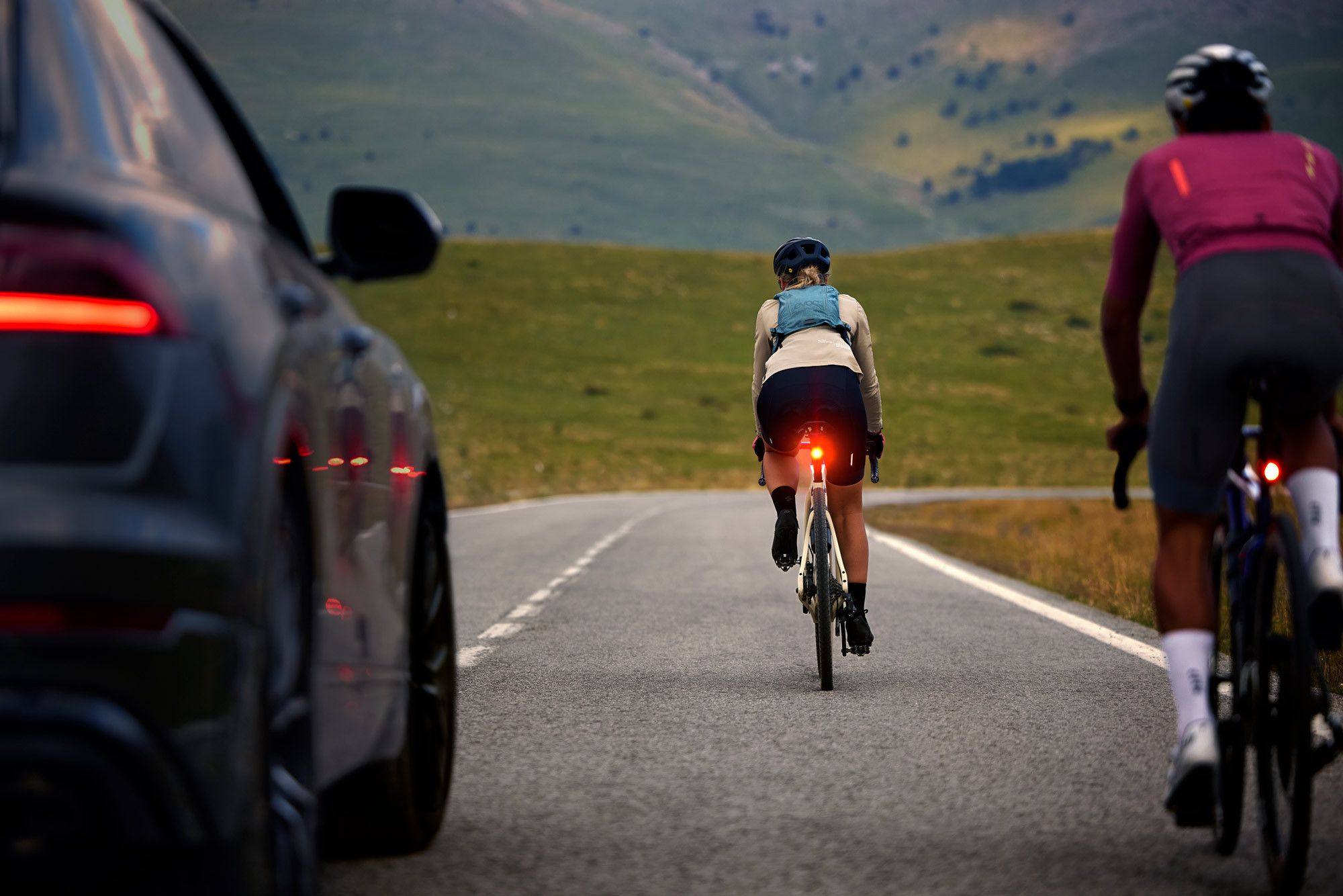 Éclairage Arrière avec Radar Vélo Garmin Varia RearVue 820