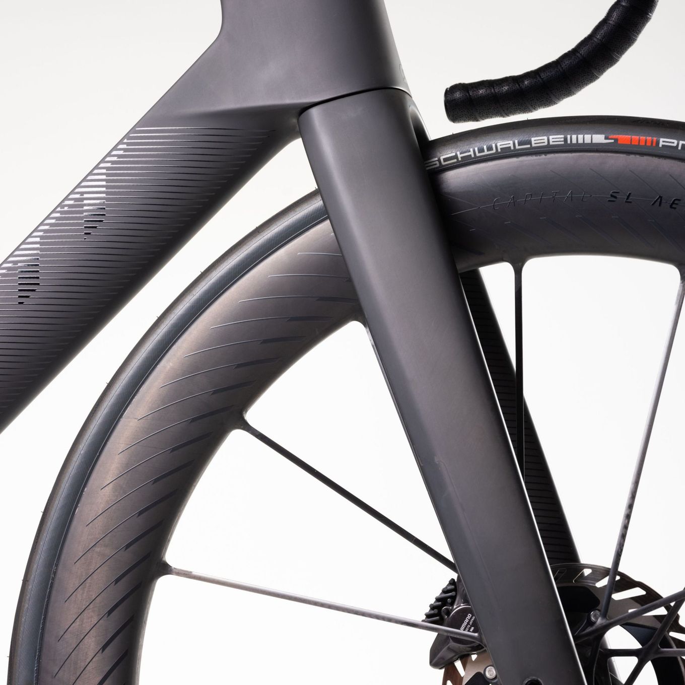 Roue Avant Syncros Capital SL Aero 60 700mm I 12x100 mm I Centerlock