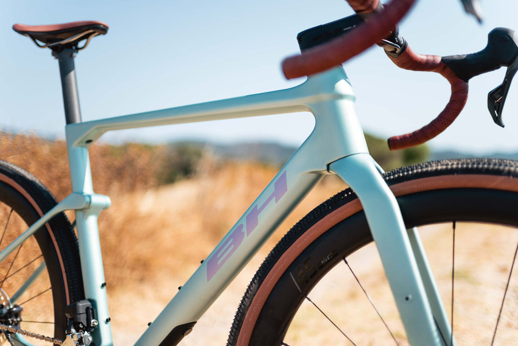 Vélo de Gravel BH Gravel X EVO 3.0 AT Shimano GRX 12V Vert 2026