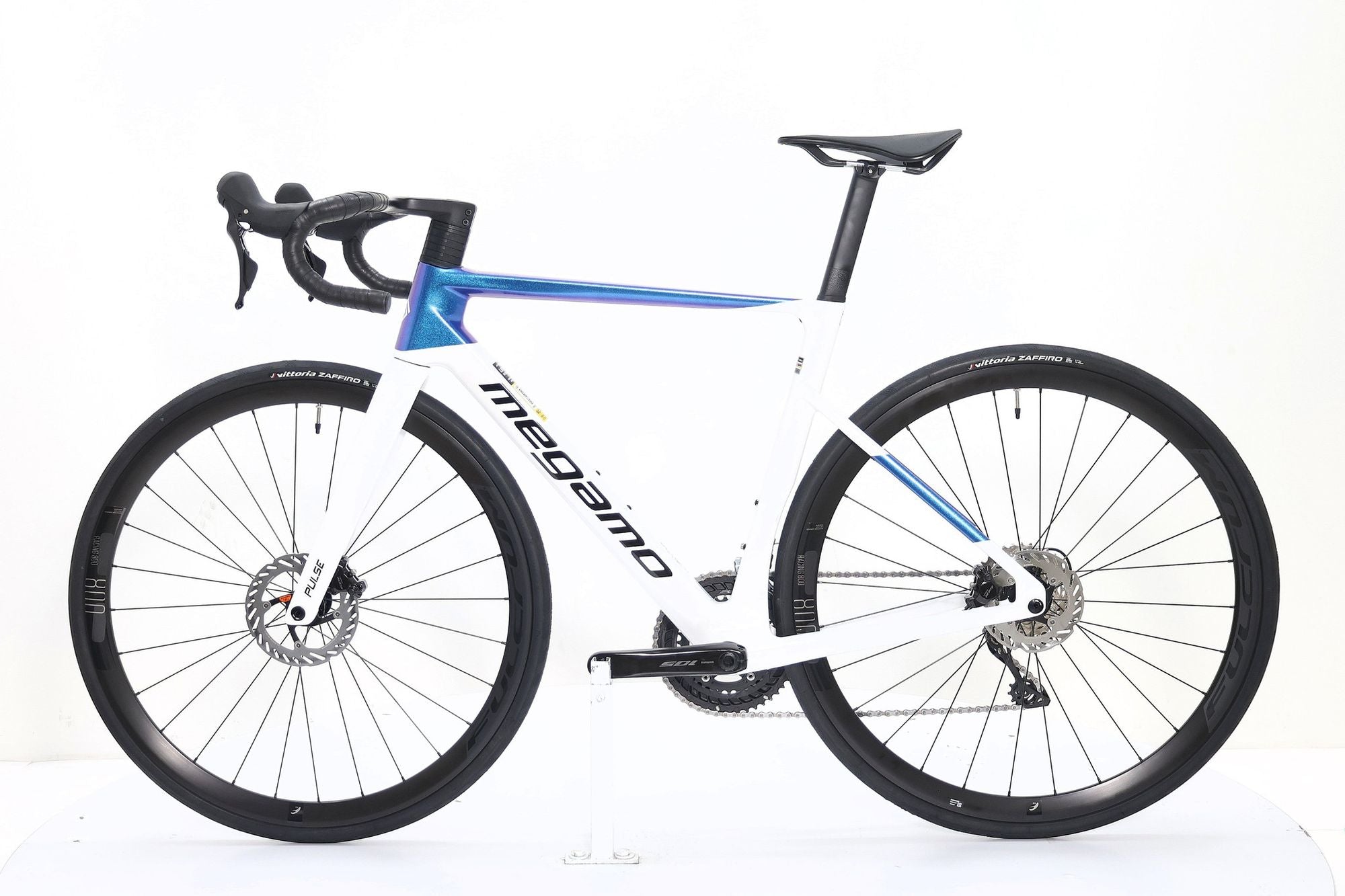Produit Reconditionné · Vélo de route MEGAMO Pulse 20 2026 · Très bon état