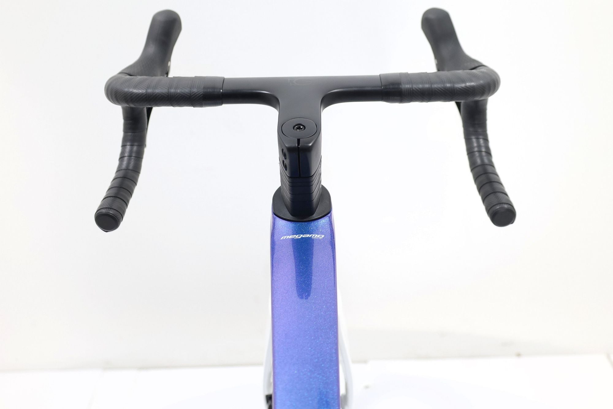 Produit Reconditionné · Vélo de route MEGAMO Pulse 20 2026 · Très bon état